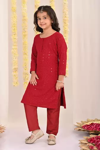  girls' maroon kurta and pant set