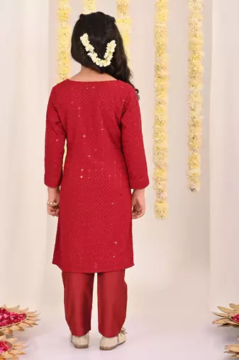  girls' maroon kurta and pant set