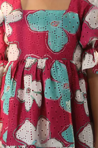  girls' pink dress