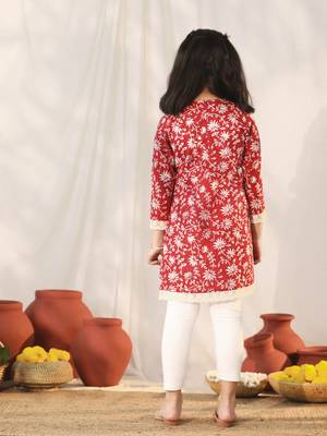  girls' red kurta leggings set 3