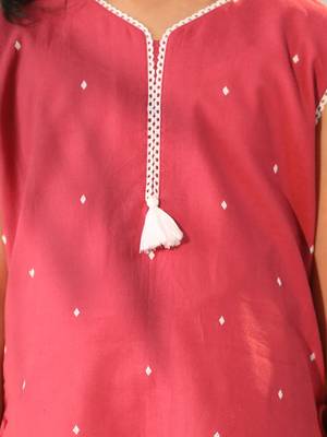  girls' pink kurta leggings set 4