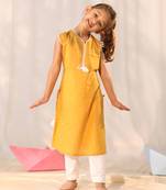 girls' mustard kurta leggings set