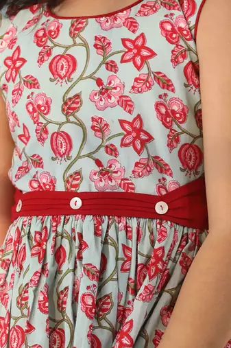  girls' aqua dress