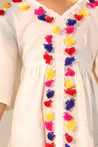  girls' cream dress