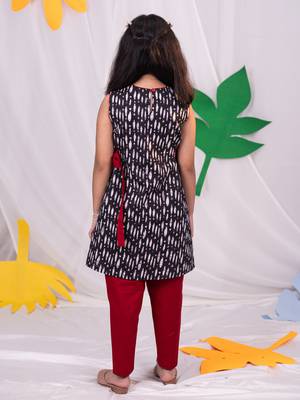  girls' black and red dhoti set 3