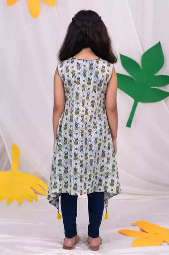  girls' blue kurta leggings set