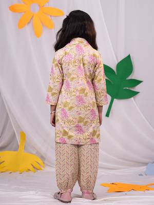  girls' yellow kurta and patiala set 3