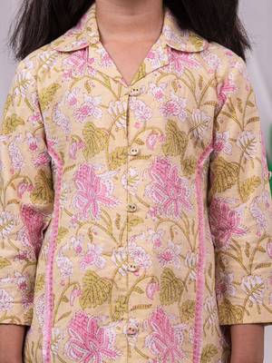  girls' yellow kurta and patiala set 4
