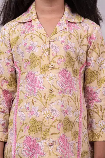  girls' yellow kurta and patiala set