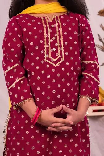  girls' pink kurta and patiala set