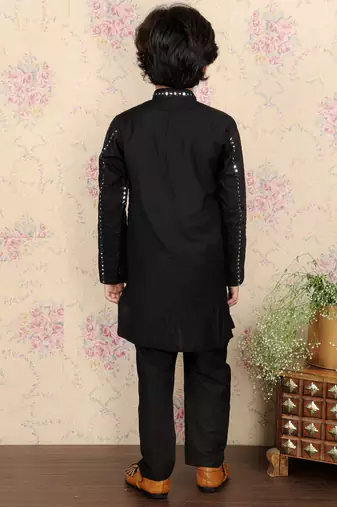 black kurta pyjama set