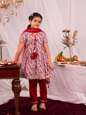  girls' aqua and red kurta and pant set 1