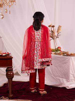  girls' aqua and red kurta and pant set 3