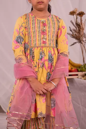  girls' yellow kurta and sharara set
