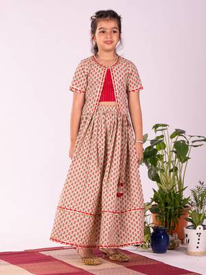  girls' Multicolor and red lehenga set 1