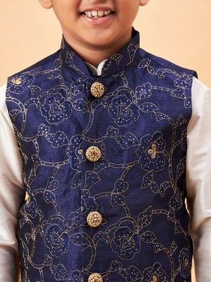 navy blue and cream jacket, kurta and pyjama set 4