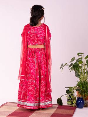  girls' pink lehenga set 3