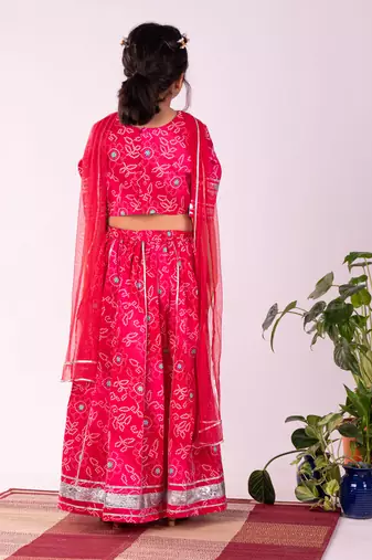 girls' pink lehenga set