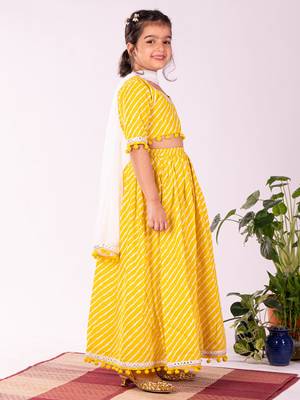  girls' yellow lehenga set 2
