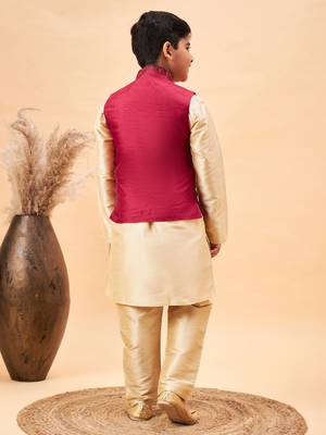maroon and gold jacket, kurta and pyjama set 3