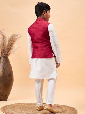 maroon nehru jacket,and white  kurta and pyjama set 3