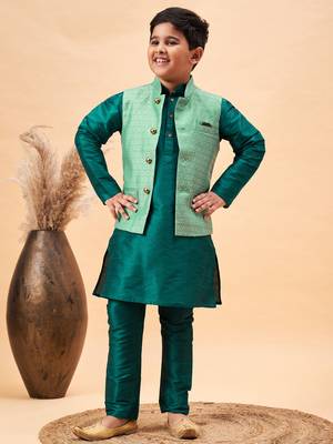green jacket, kurta and pyjama set 1