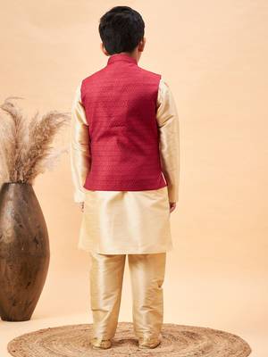 gold jacket, kurta and pyjama set 3