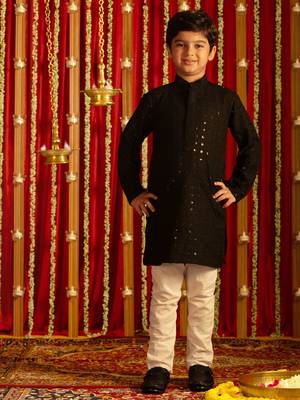 black and white kurta pyjama set 1