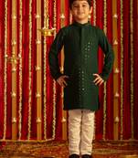 green and white kurta pyjama set