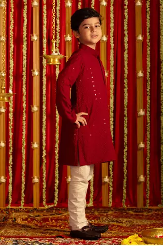 maroon and white kurta pyjama set