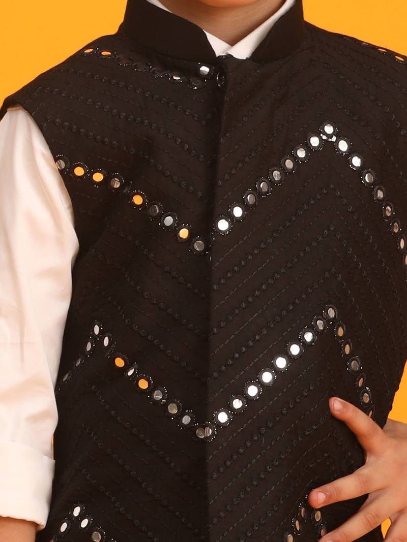 Vastramay boys' black nehru jacket