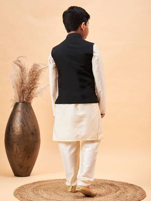 Vastramay boys' cream and black jacket, kurta and pyjama set 3