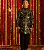 boys' black kurta pyjama set