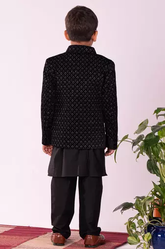 black jodhpuri, kurta and pyjama set