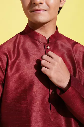  yuva boys' maroon silk blend kurta, pyjama & dupatta set