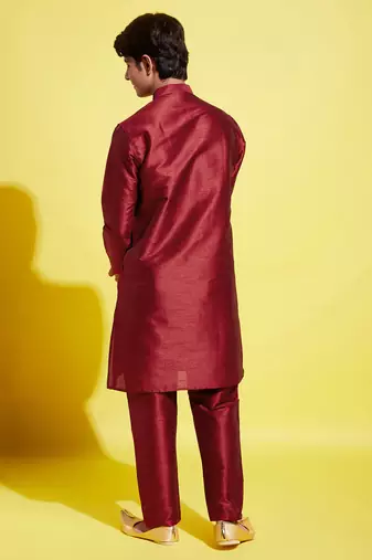  yuva boys' maroon silk blend kurta pyjama set