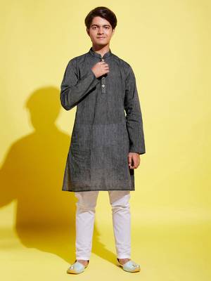  black and white pure cotton kurta pyjama set 1