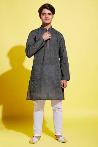  yuva boys' black and white pure cotton kurta pyjama set