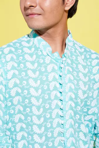  green and white kurta pyjama set