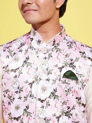  pink and cream jacket, kurta and pyjama set 4