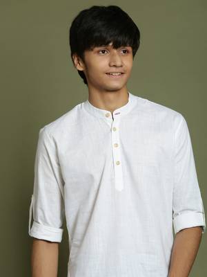  white short kurta 4