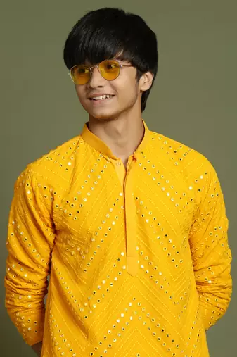  yellow kurta pyjama set