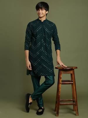 green kurta pyjama set 1