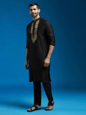 black viscose kurta and pyjama set 1