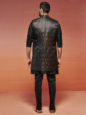  black viscose jacket,kurta and pyjama set. 3