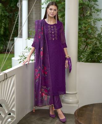  purple organza bored schiffli embroidered straight kurta with pant & dupatta 3