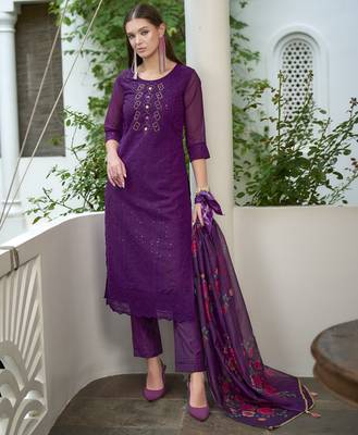  purple organza bored schiffli embroidered straight kurta with pant & dupatta 4