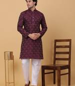 Men purple silk blend jacquard kurta with pyjamas