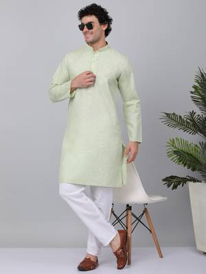 Men green linen solid kurta with pyjamas 1