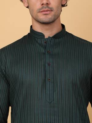 Men green stripes pure cotton kurta with pyjamas 2